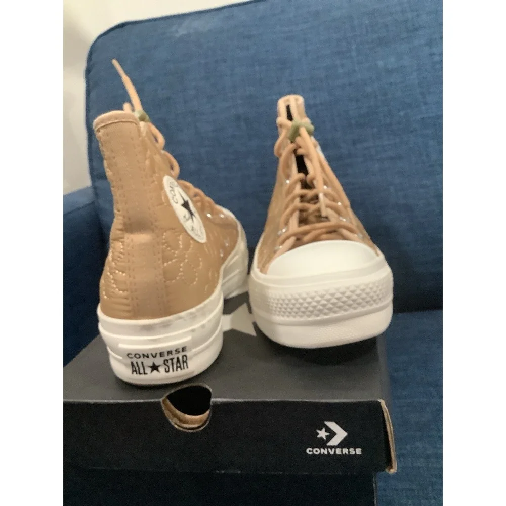 Converse Chuck Taylor All Star Lift Hi Platform Sneaker Size 7 A08721C